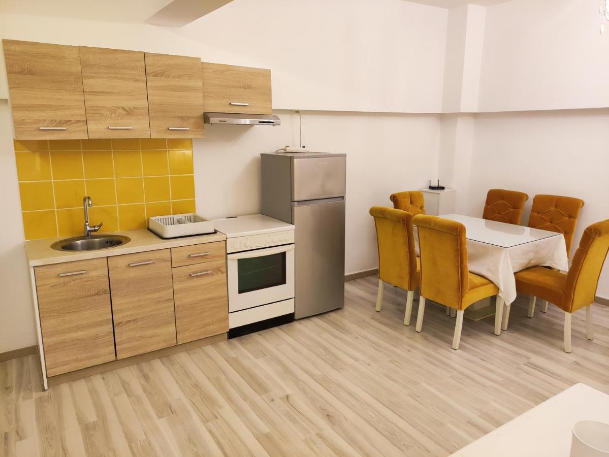 Superior Chic Family Apartment كالامباكا المظهر الخارجي الصورة